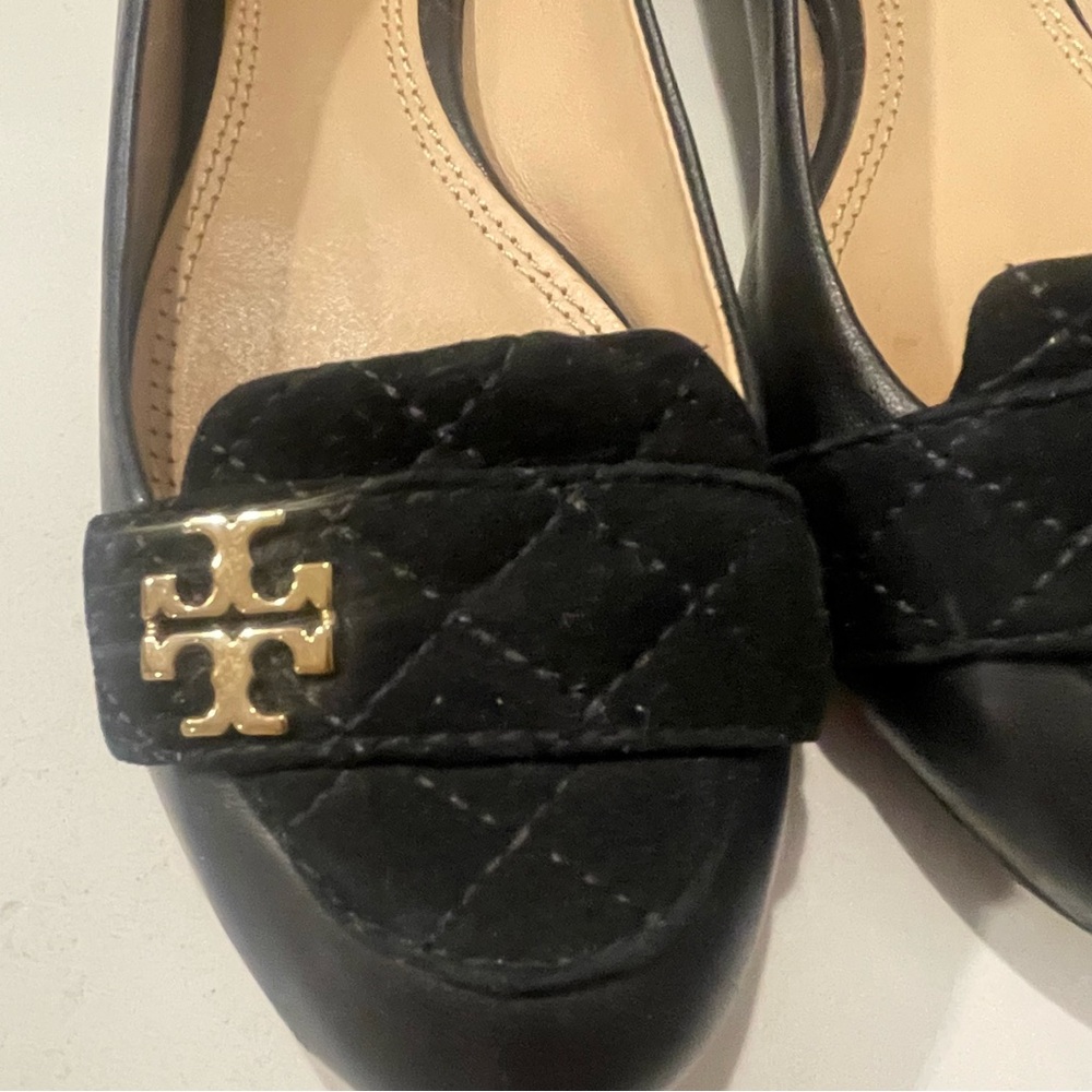 Tory Burch leather Flats in Black - Picture 2 of 6